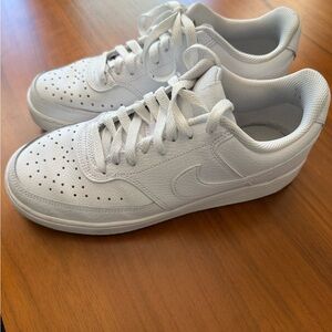 Nike Women’s White Sneakers